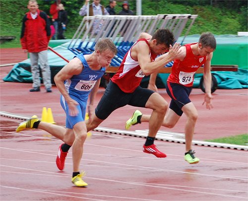 Die ersten Beschleunigungsmeter beim 100m-Lauf